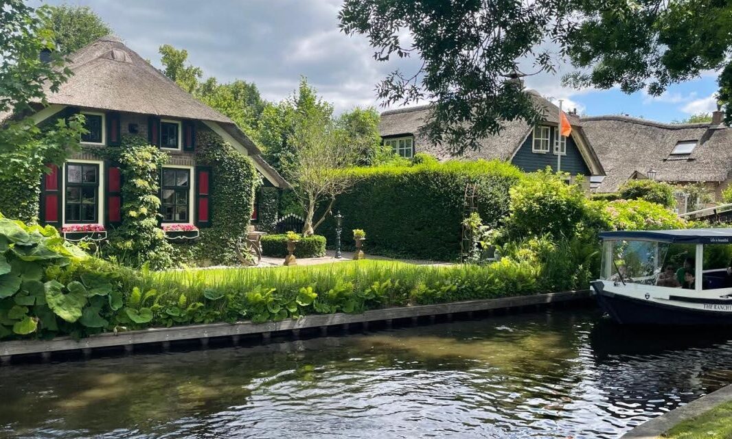 Rondvaart Giethoorn gids